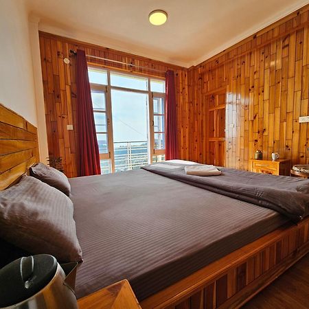 Young Monk Hostel & Cafe Dharamkot McLeod Ganj Luaran gambar